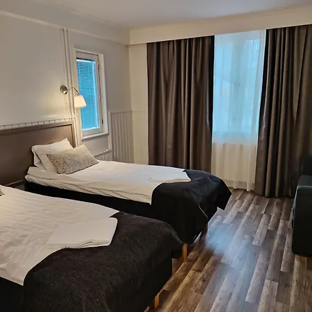 Juthbacka Hotel Uusikaarlepyy